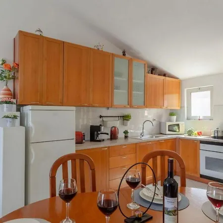 Апартаменты By The Sea Prigradica, Korcula - 22120 *