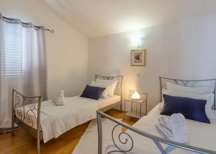 By The Sea Prigradica, Korcula - 22120 公寓 *