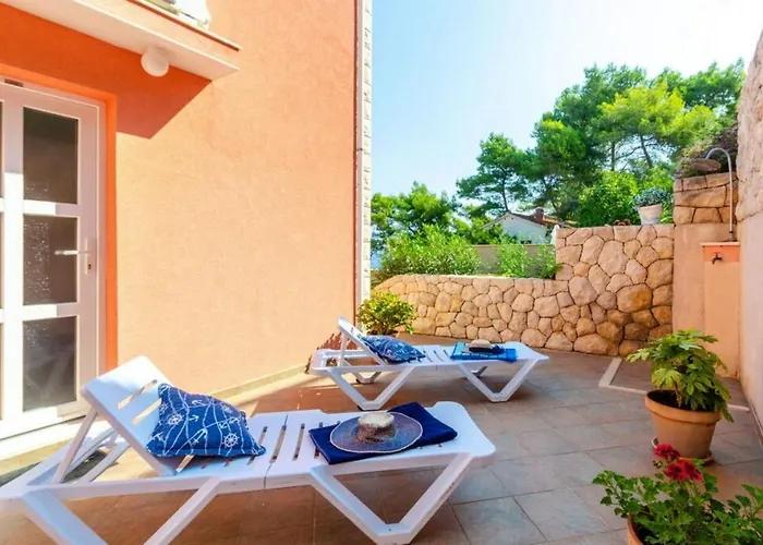 By The Sea Prigradica, Korcula - 22120 *